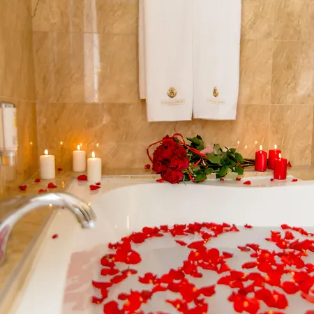 Ambasadorski Hotel 4*