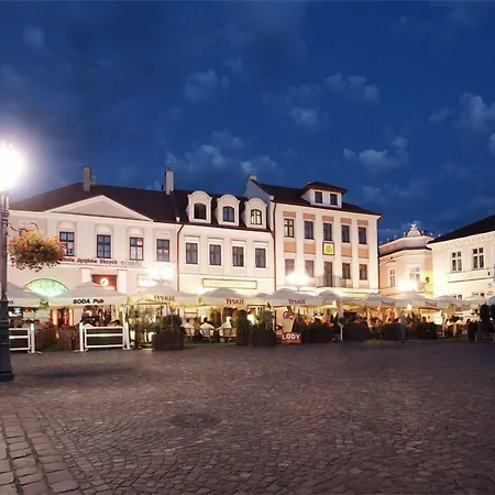 Готель Ambasadorski 4*