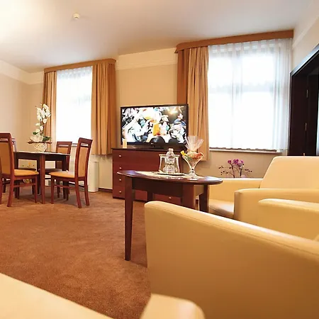 Hotel Ambasadorski