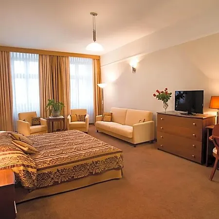 Hotel Ambasadorski