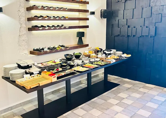 Hotel Ambasadorski 4*