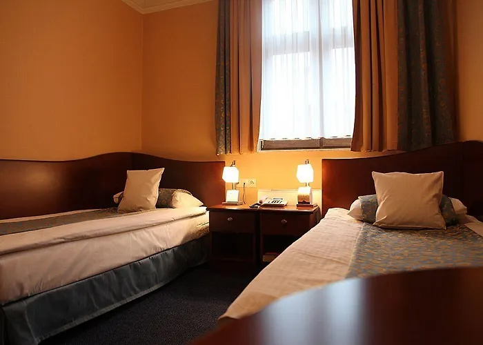 فندق Ambasadorski