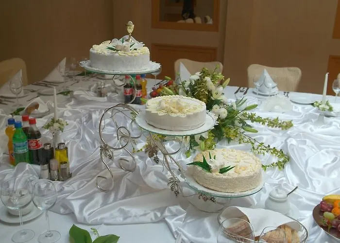 فندق Ambasadorski رشيشوف